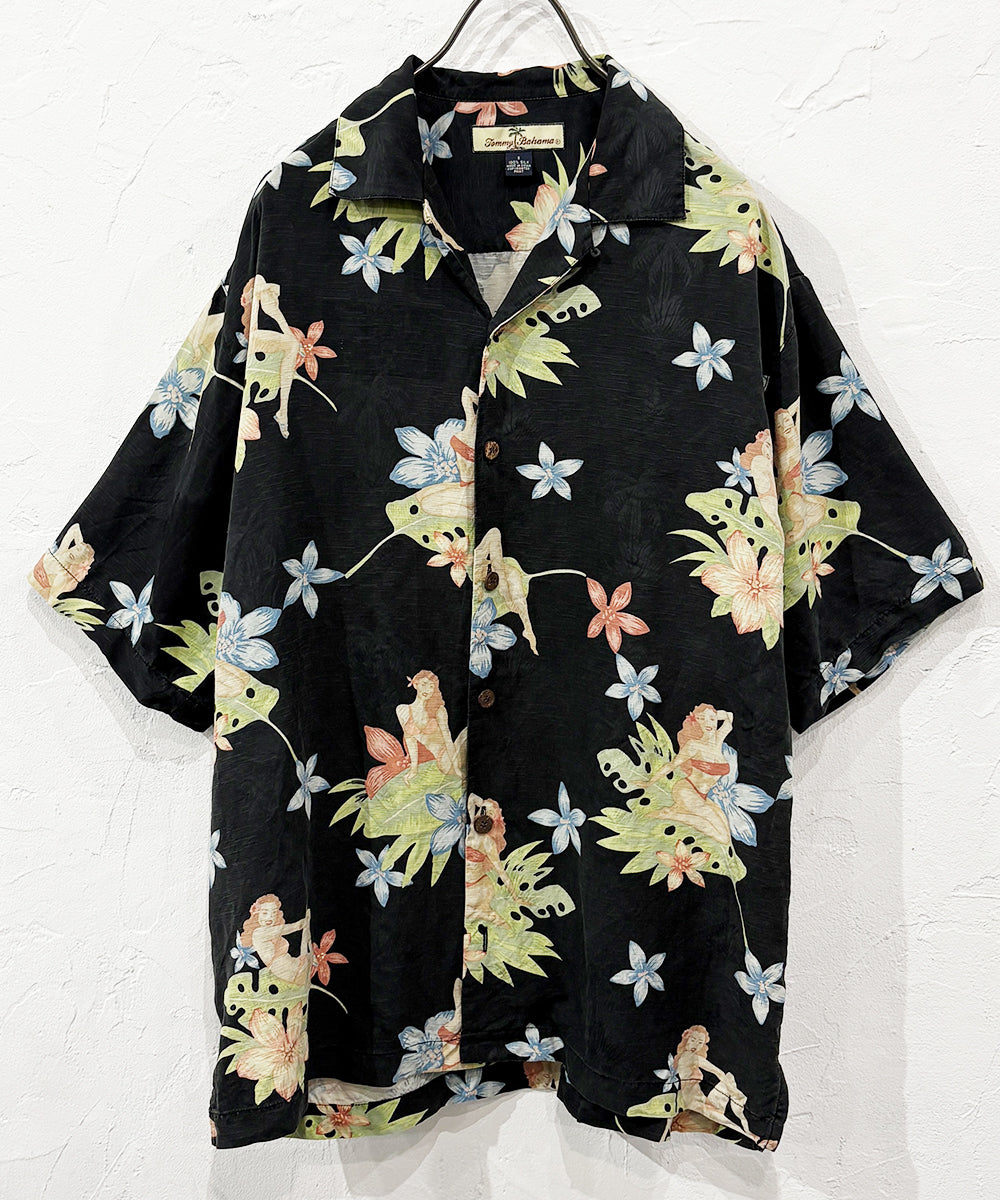 VINTAGE - SILK HAWAIIAN SHIRT