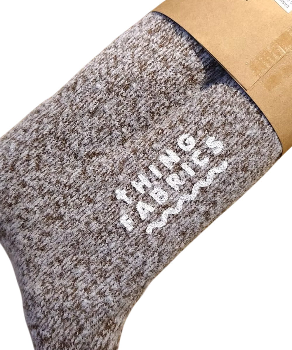 THING FABRICS - CASHMERE CAMP PLIE SOCKS / WHT-NAVY