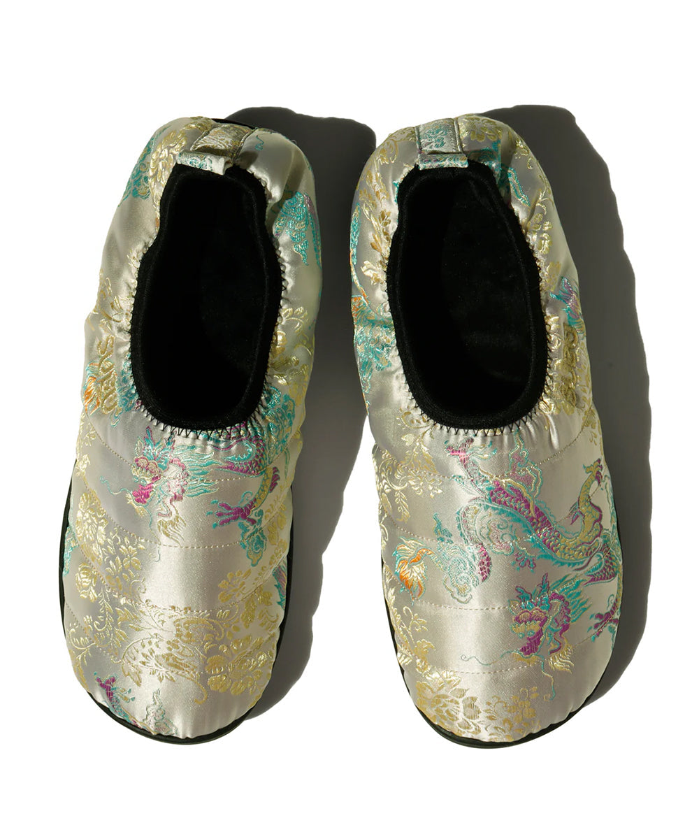 0022_SUBUDOTSVAMPCHINADRESSWHI