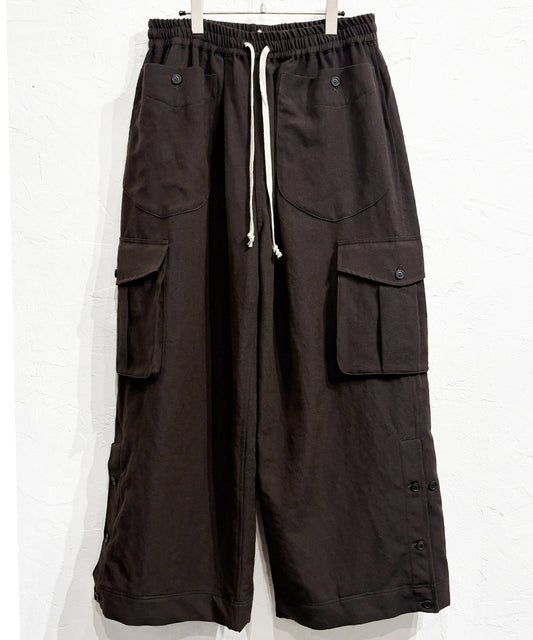 O PROJECT - CARGO TROUSER / DK BROWN  ONLINE STORE PAGE | オー プロジェクト - カーゴ トラウザー / ダーク ブラウン / ブラック オンライン ストア ページ 商品画像