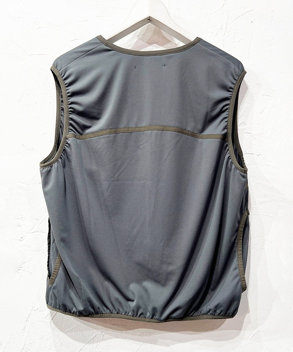 【50%OFF】ANDER ATHLETIC - DRY LAYER VEST SMOKE - DB&BAR