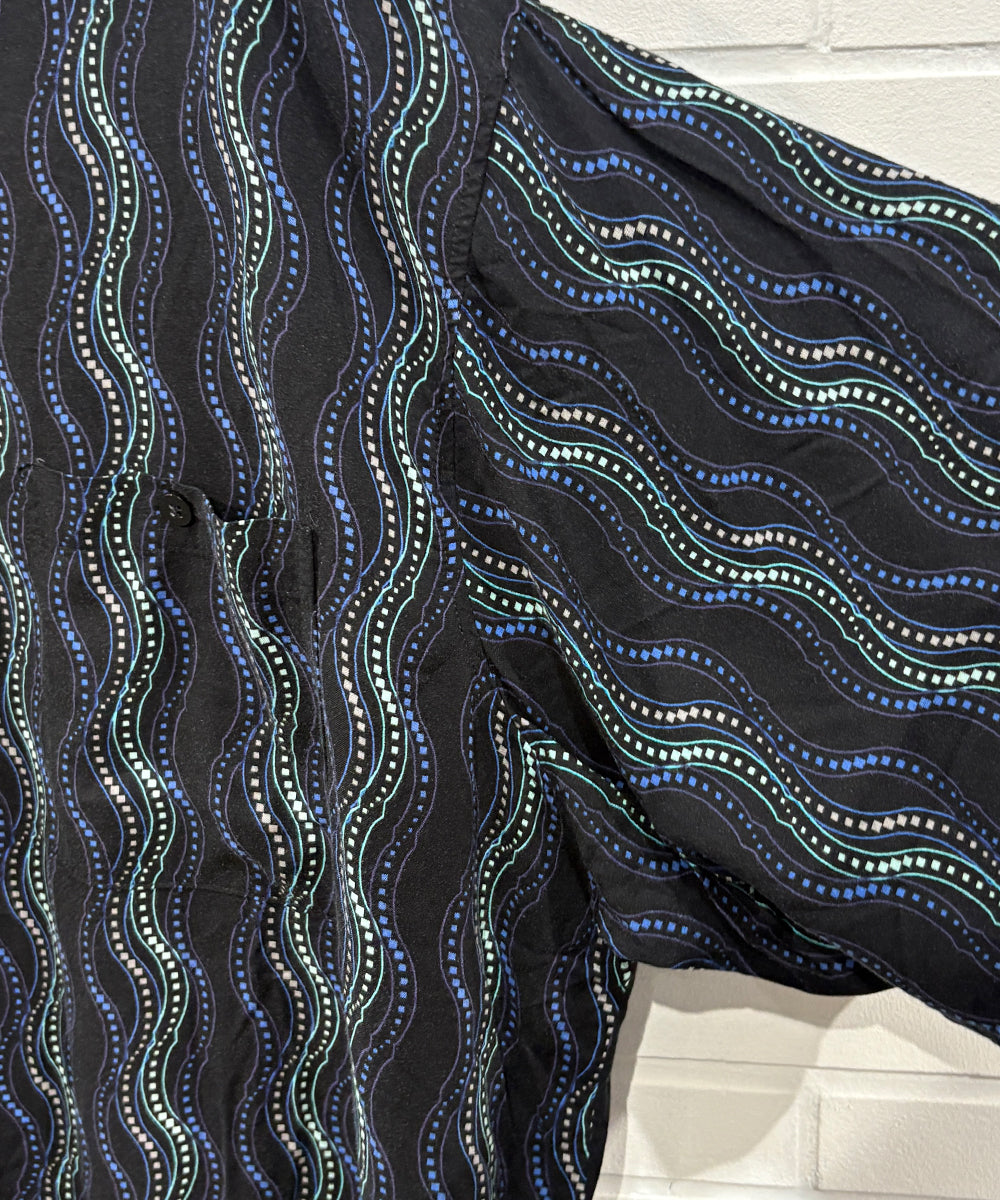 VINTAGE - WAVE PATTERN LUXE RAYON SHIRT