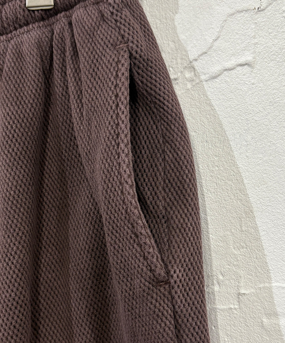 ANDER - MESH SHORTS DK BROWN
