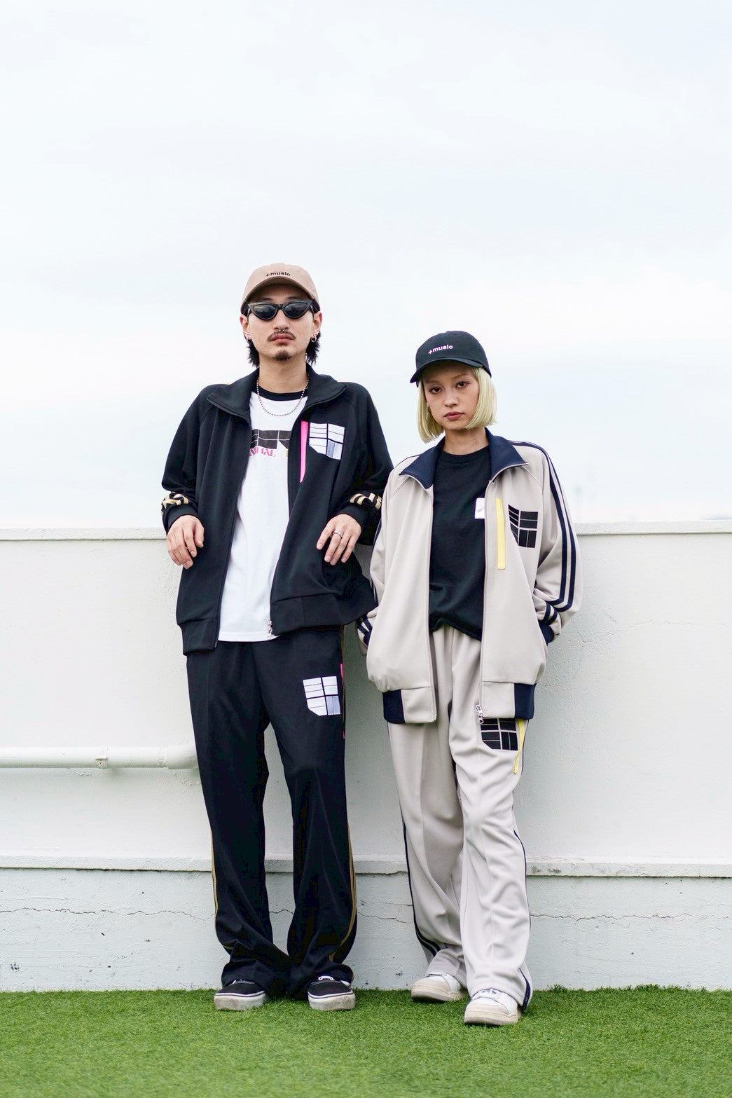 +music  Apparel “Future Nature” - Minimal music reflective track pants / Black:heavy_multiplication_x:Pink ONLINE STORE PAGE | プラスミュージック アパレル “フューチャー ネイチャー” - ミニマル ミュージック リフレクティブ トラック パンツ / ブラック:heavy_multiplication_x:ピンク オンライン ストア ページ 商品画像