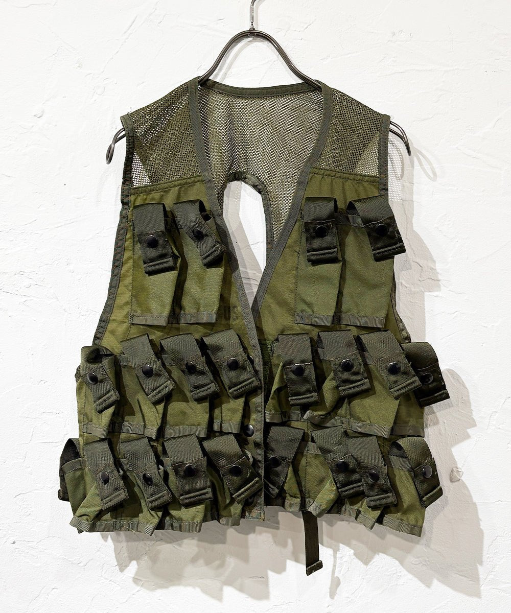 VINTAGE - U.S. MILITARY GRENADE CARRIER VEST - DB&BAR