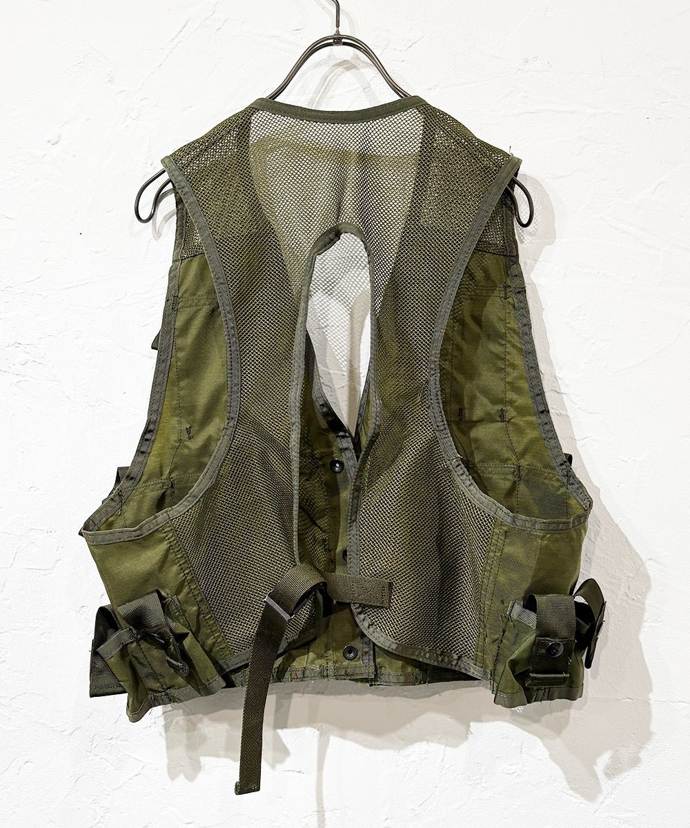 VINTAGE - U.S. MILITARY GRENADE CARRIER VEST - DB&BAR
