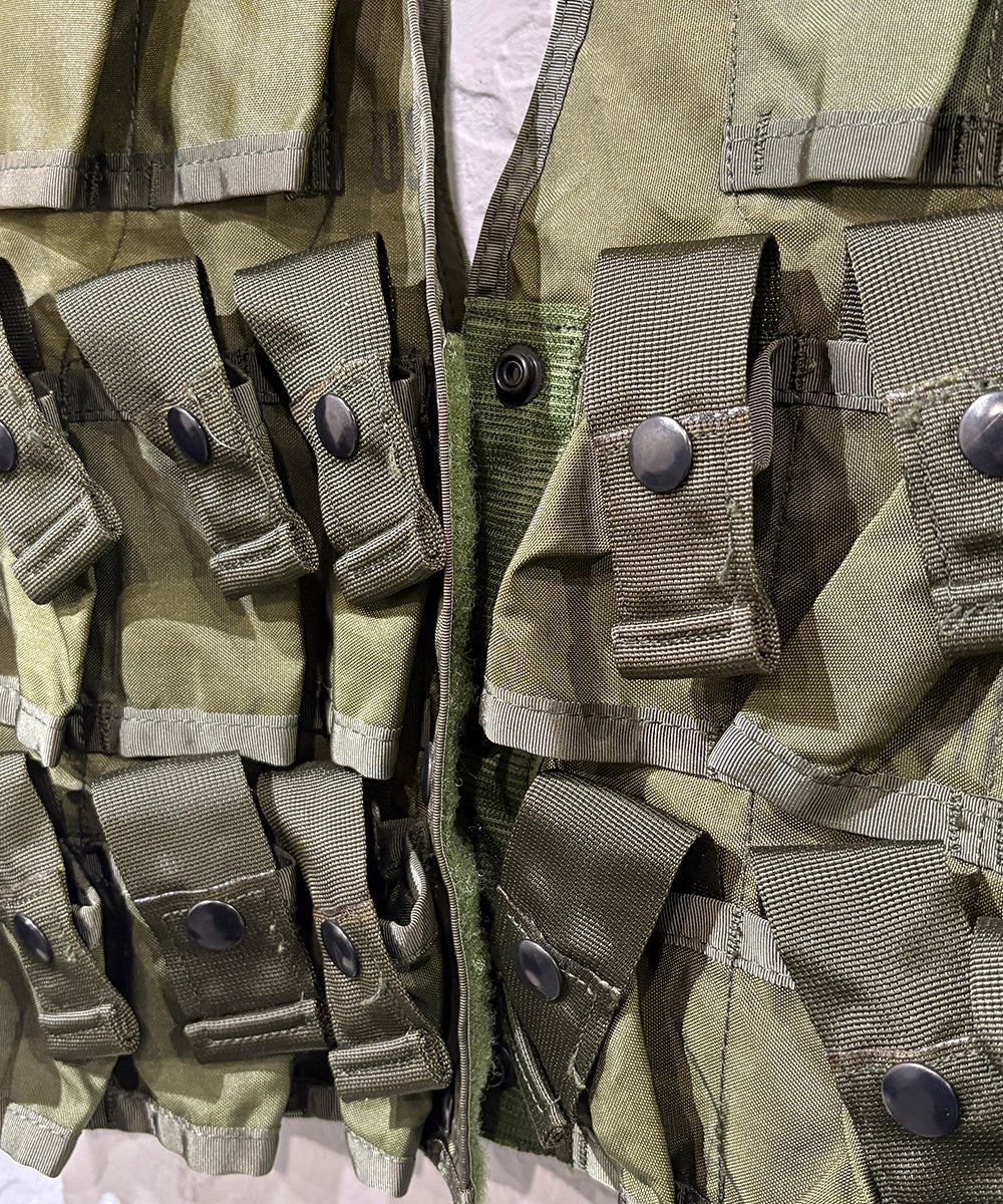 VINTAGE - U.S. MILITARY GRENADE CARRIER VEST - DB&BAR