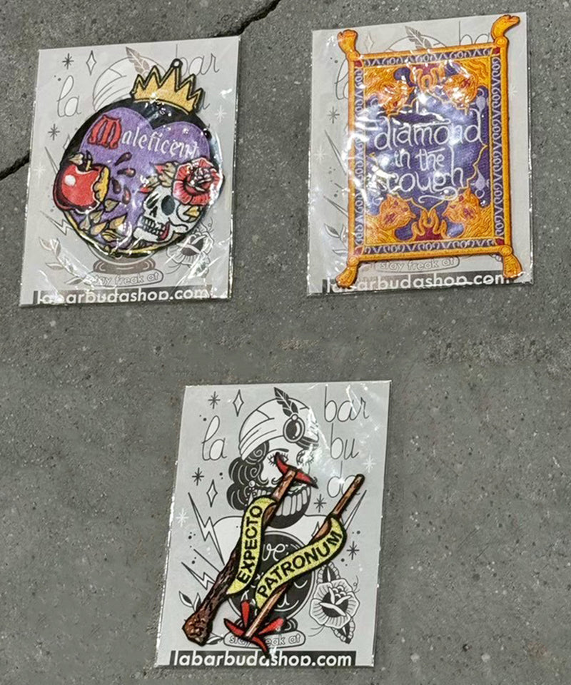 VINTAGE - PATCH SET by LA BARBUDA ONLINE STORE PAGE | ヴィンテージ -  ワッペン パッチ セット バイ ラ バルビューダ オンラインストアページ
1回のご注文が税込10,000円以上のお買い物は送料無料
中目黒セレクトショップ 商品画像