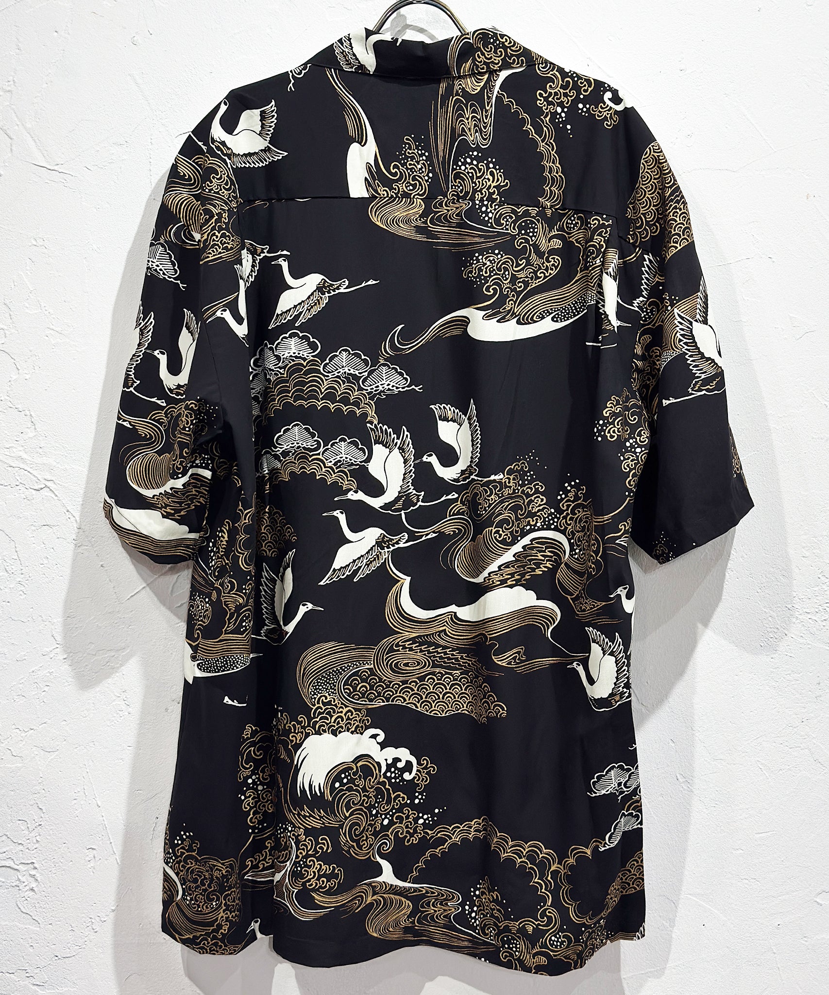 TWO PALMS - RAYON HAWAIIAN SHIRTS “CRANE” | DB&BAR OFFICIAL ONLINE STORE | トゥー パームス レーヨン ハワイアン シャツ クレイン オンライン ストア ページ
1回のご注文が税込10,000円以上のお買い物は送料無料
中目黒セレクトショップ 商品画像