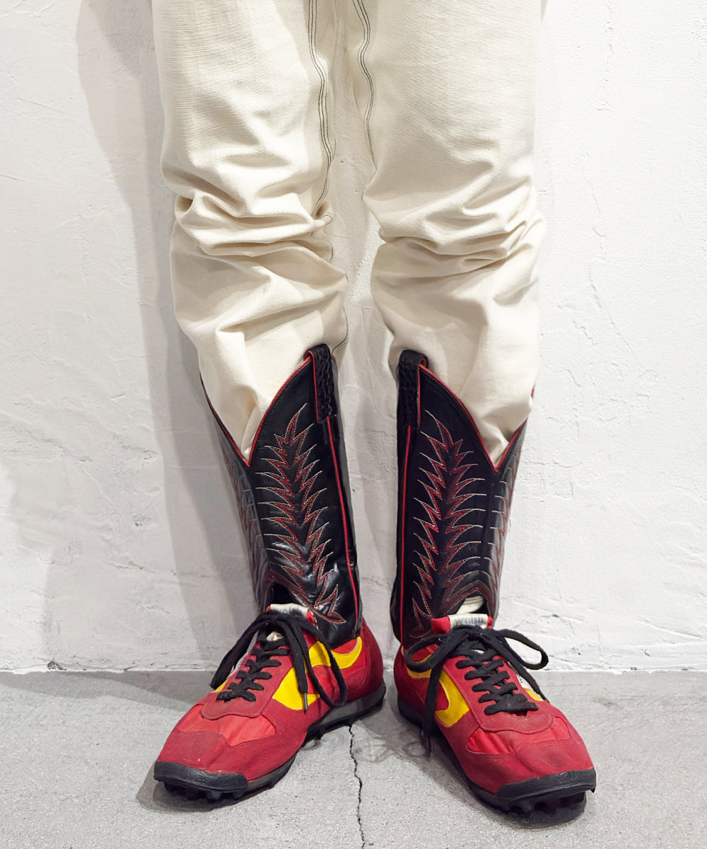 VINTAGE - WESTERN BOOTS REMAKE LEG COVER BLACK RED