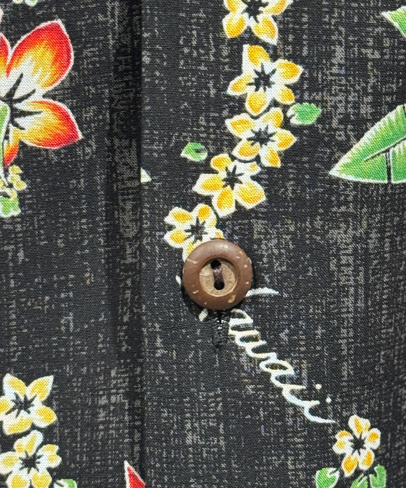 TWO PALMS - RAYON HAWAIIAN SHIRTS “LEI OF HAWAII” | DB&BAR OFFICIAL ONLINE STORE | トゥー パームス レーヨン ハワイアン シャツ レイ オブ ハワイ オンライン ストア ページ
1回のご注文が税込10,000円以上のお買い物は送料無料
中目黒セレクトショップ 商品画像