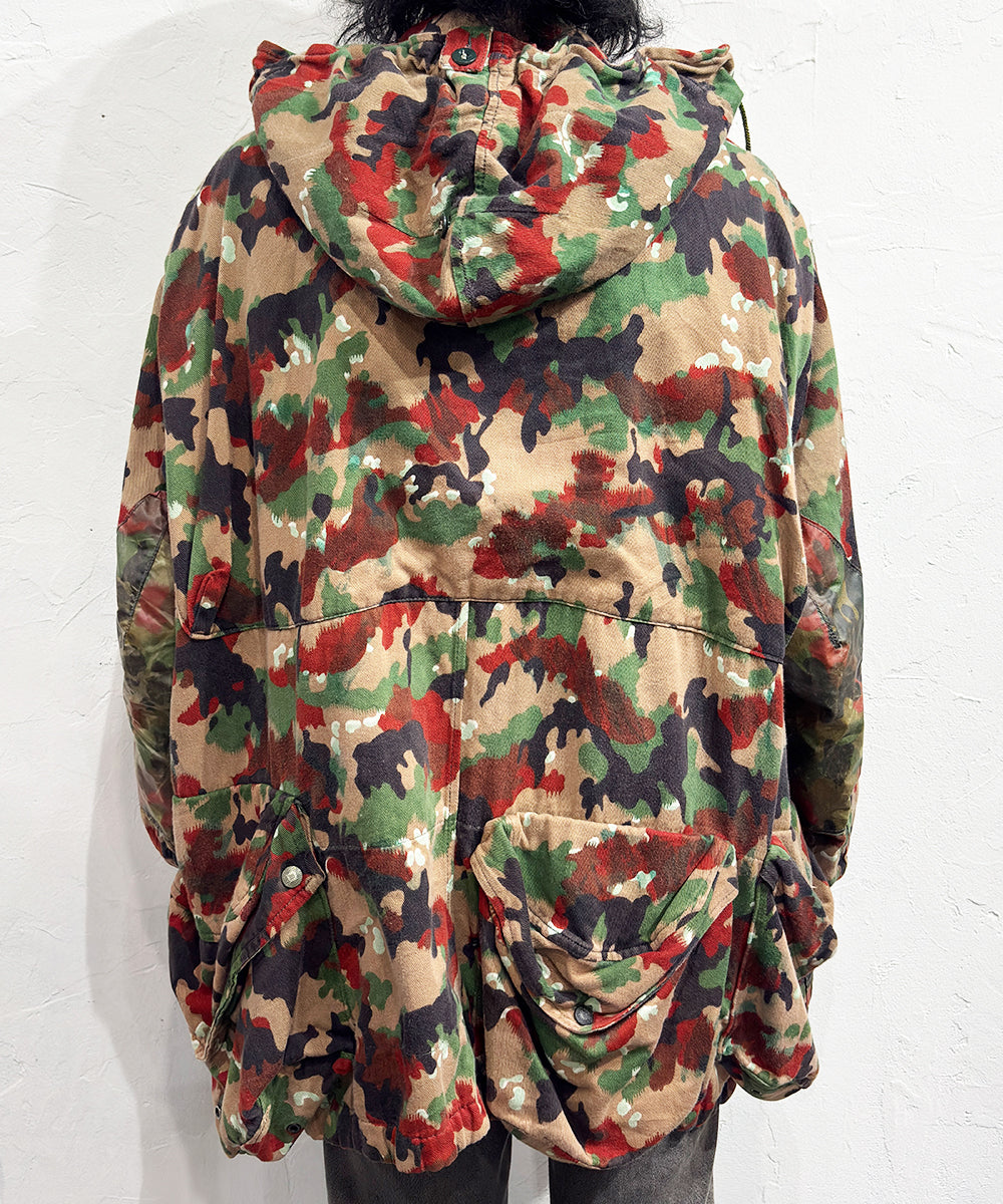 VINTAGE - SWISS ARMY ALPEN CAMO MOUNTAIN JACKET
