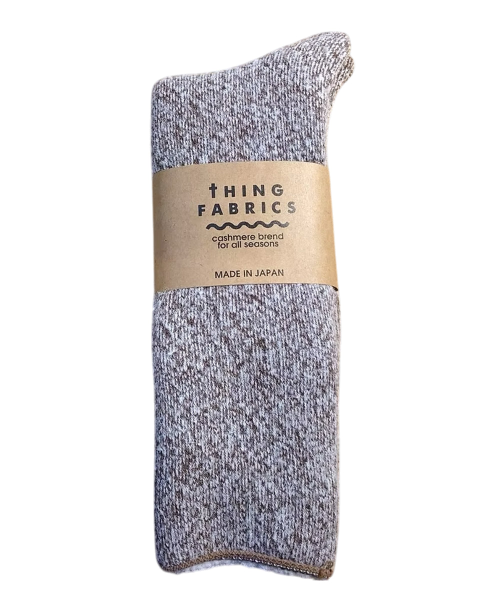 THING FABRICS - CASHMERE CAMP PLIE SOCKS / WHT-MOCA