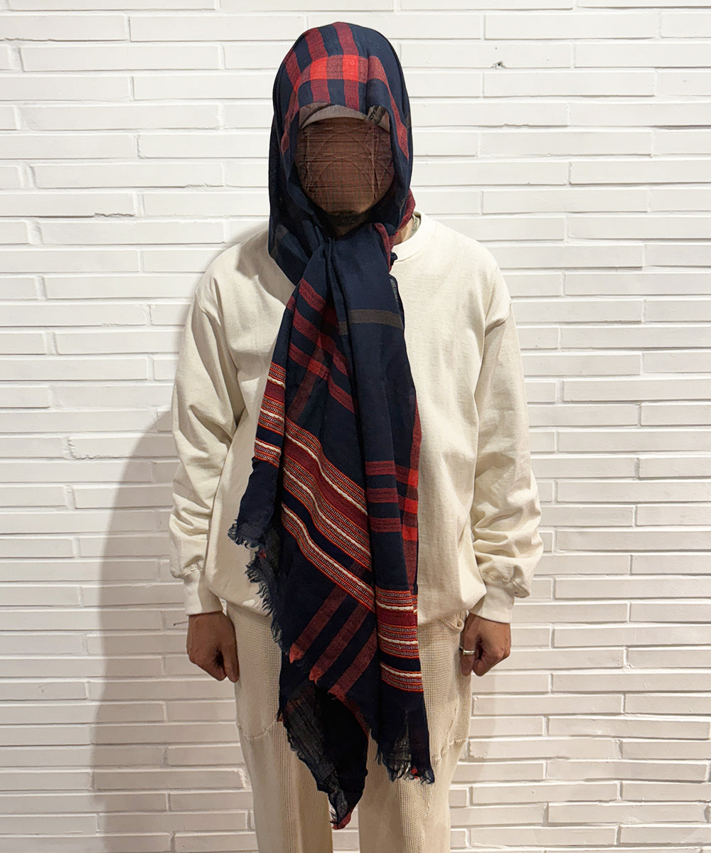 HAND WOVEN STOLE - Embroidery wool  NAVY