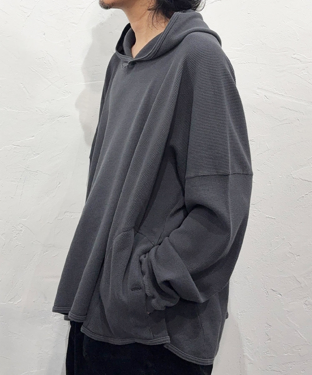 O PROJECT - WIDE FIT HOODED WAFFLE / ANTHRACITE  ONLINE STORE PAGE | オー プロジェクト - ワイドフィット フーデッド ワッフル / アンスラサイト オンライン ストア ページ 商品画像