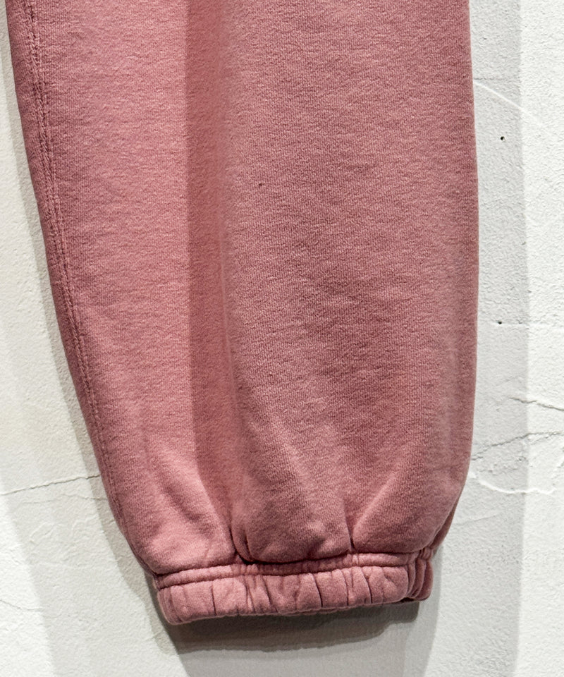 ANDER - SIDE SEAMLESS SWEAT PANTS / FADE RED×SCARLET ONLINE STORE PAGE | アンダー - サイド シームレス スウェット パンツ レッド オンライン ストア ページ
1回のご注文が税込10,000円以上のお買い物は送料無料
中目黒セレクトショップ 商品画像