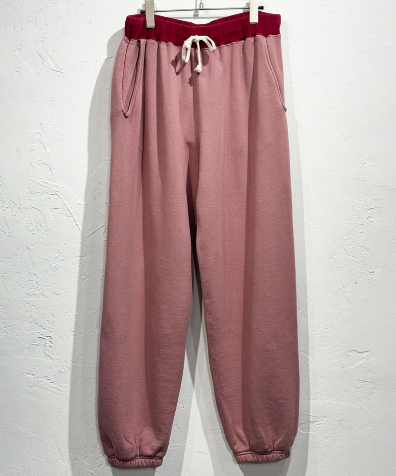 ANDER - SIDE SEAMLESS SWEAT PANTS / FADE RED×SCARLET ONLINE STORE PAGE | アンダー - サイド シームレス スウェット パンツ レッド オンライン ストア ページ
1回のご注文が税込10,000円以上のお買い物は送料無料
中目黒セレクトショップ 商品画像