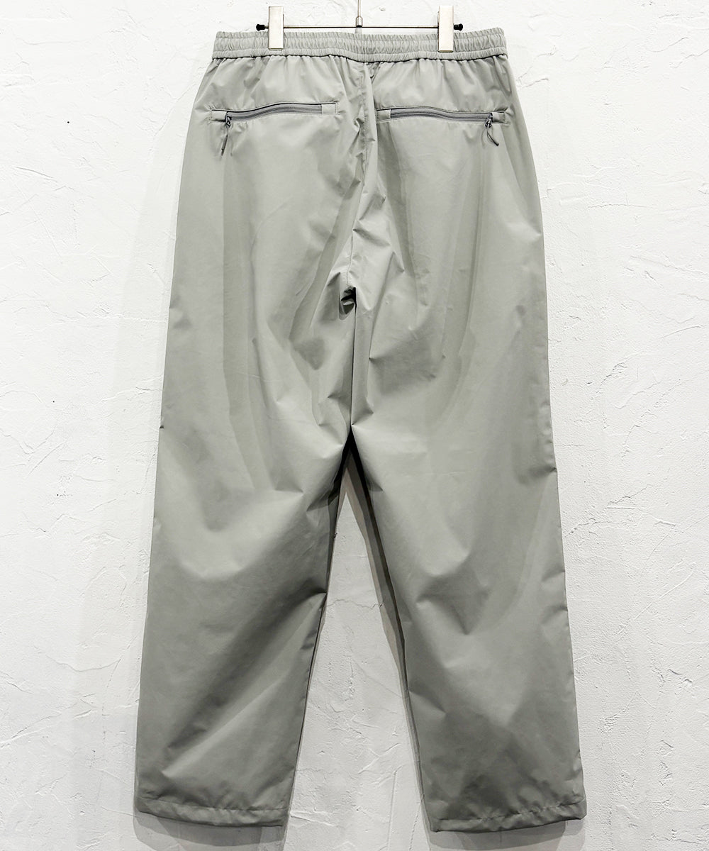 ES.1 - NYLON PANTS / IT.GRAY ONLINE STORE PAGE | エスアイ - ナイロン パンツ / ネイビー オンライン ストア ページ 商品画像