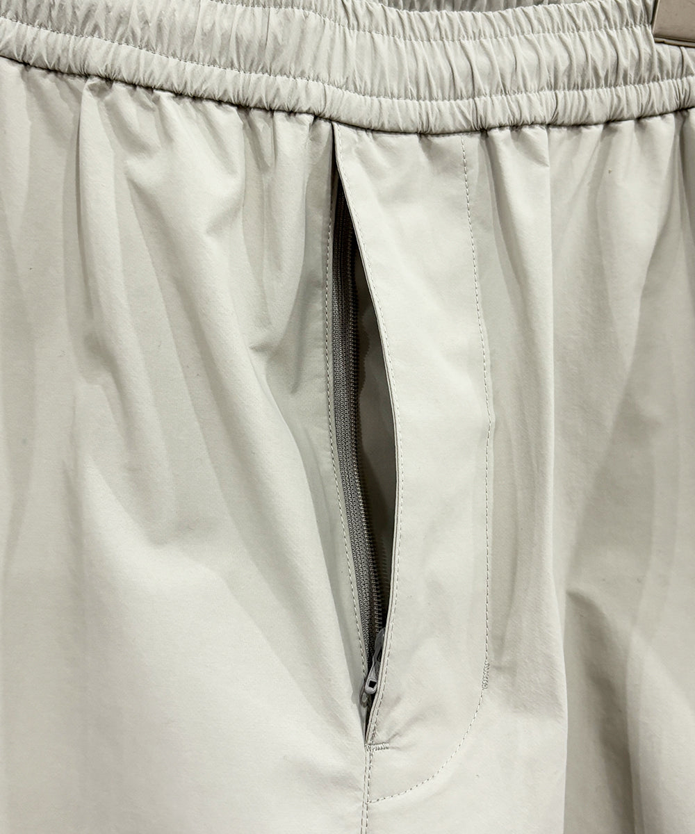 ES.1 - NYLON PANTS / IT.GRAY ONLINE STORE PAGE | エスアイ - ナイロン パンツ / ネイビー オンライン ストア ページ 商品画像