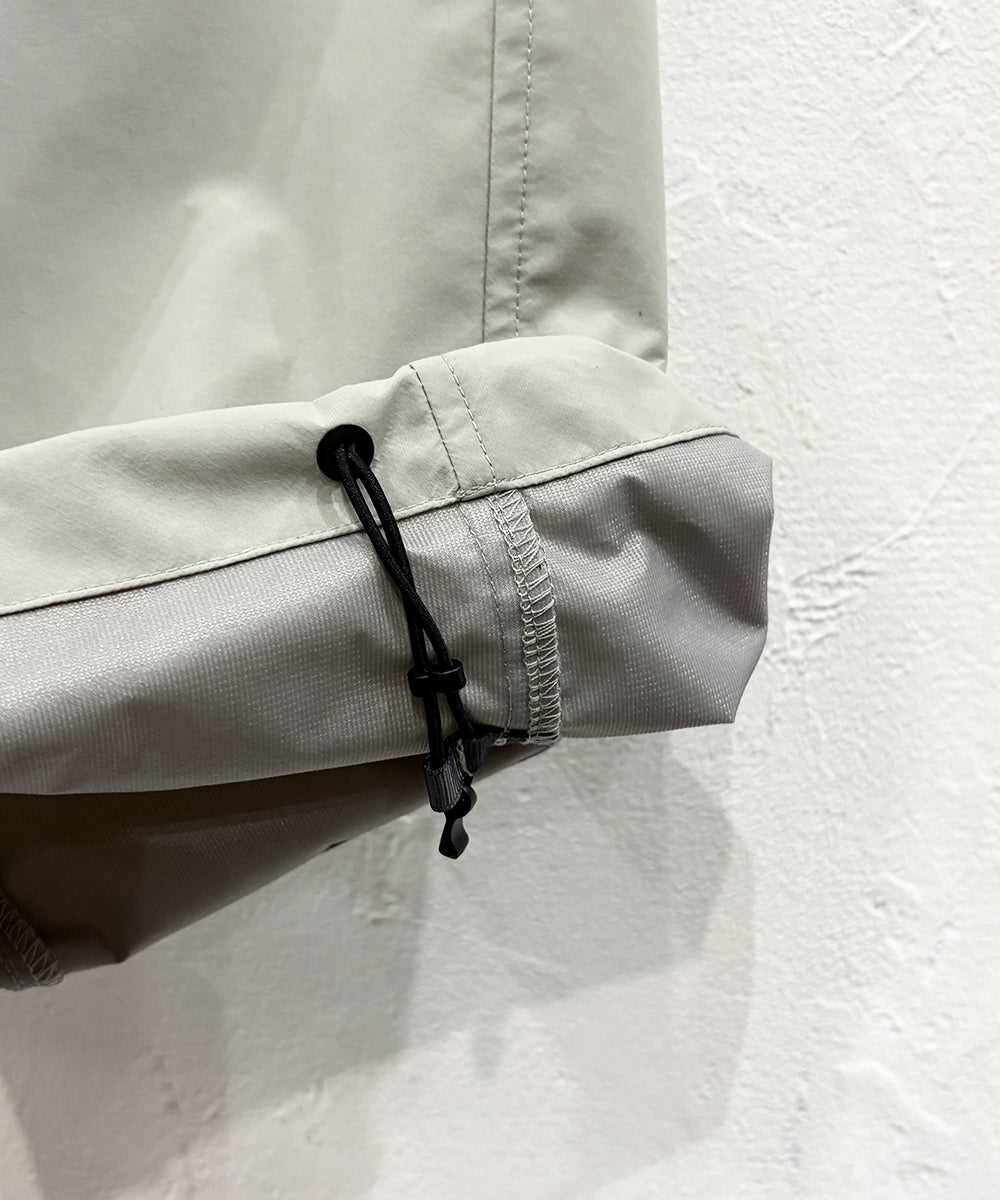 ES.1 - NYLON PANTS / IT.GRAY ONLINE STORE PAGE | エスアイ - ナイロン パンツ / ネイビー オンライン ストア ページ 商品画像