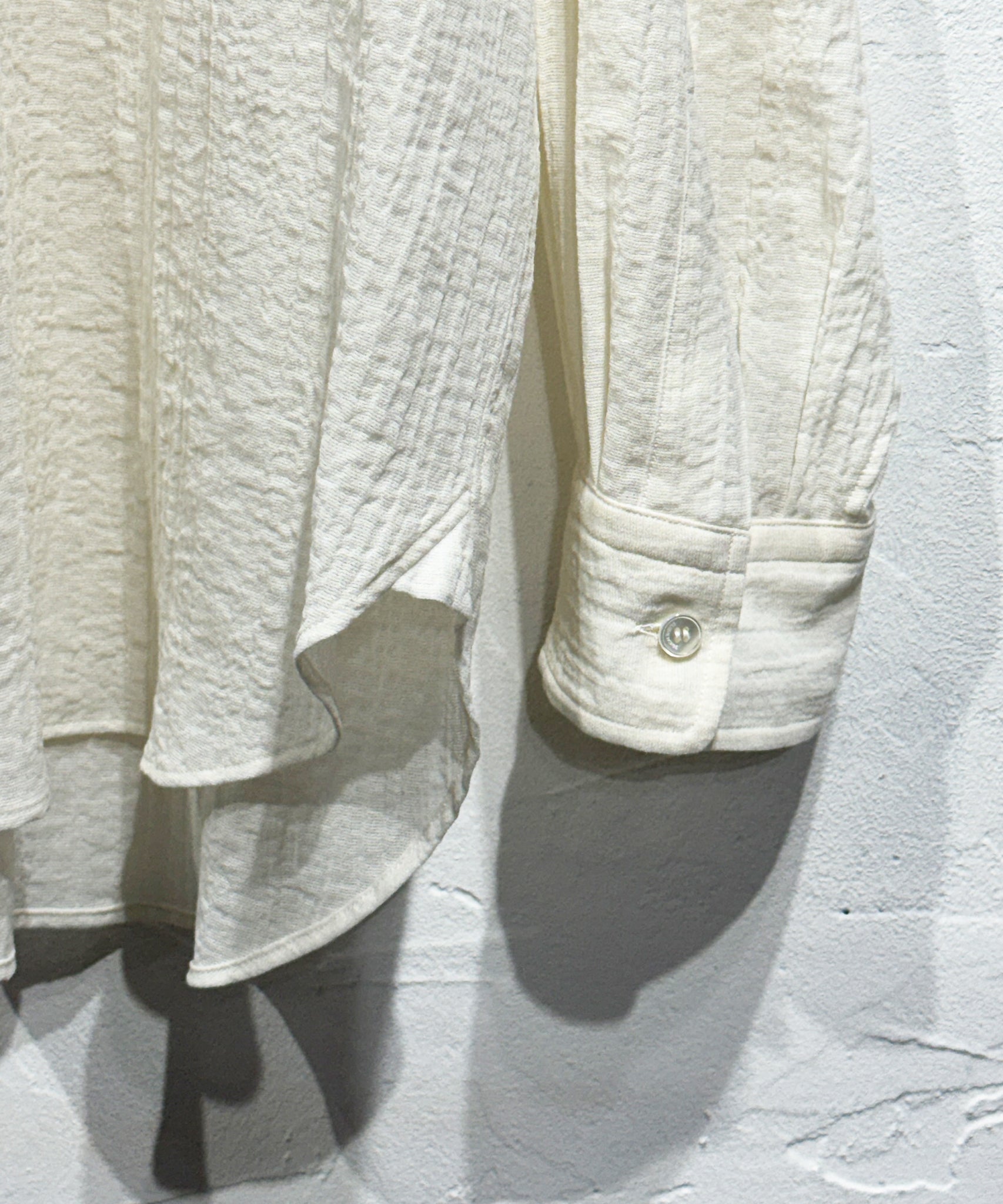 CURRENTAGE - SHEER WORK SHIRT ONLINE STORE PAGE | カレンテージ - シアー ワーク シャツ オンライン ストア ページ
一回のご注文が税込10,000円以上は送料無料
中目黒セレクトショップ 商品画像