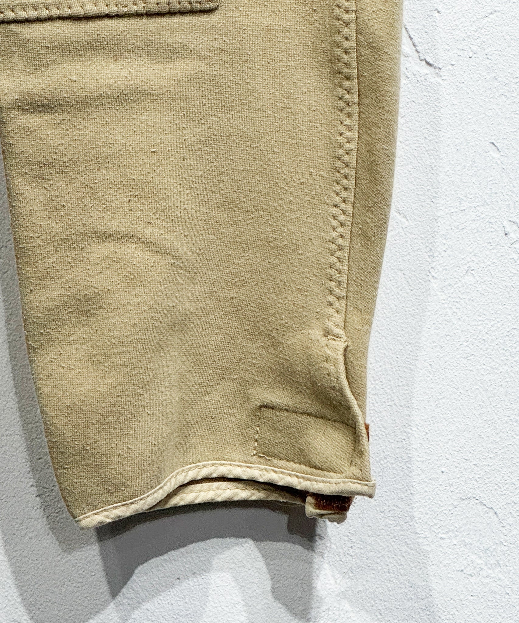 VINTAGE - BELSTAR JODHPURS ONLINE STORE PAGE | ヴィンテージ ベルスター ジョッパーズ オンラインストアページ
1回のご注文が税込10,000円以上のお買い物は送料無料
中目黒セレクトショップ 商品画像