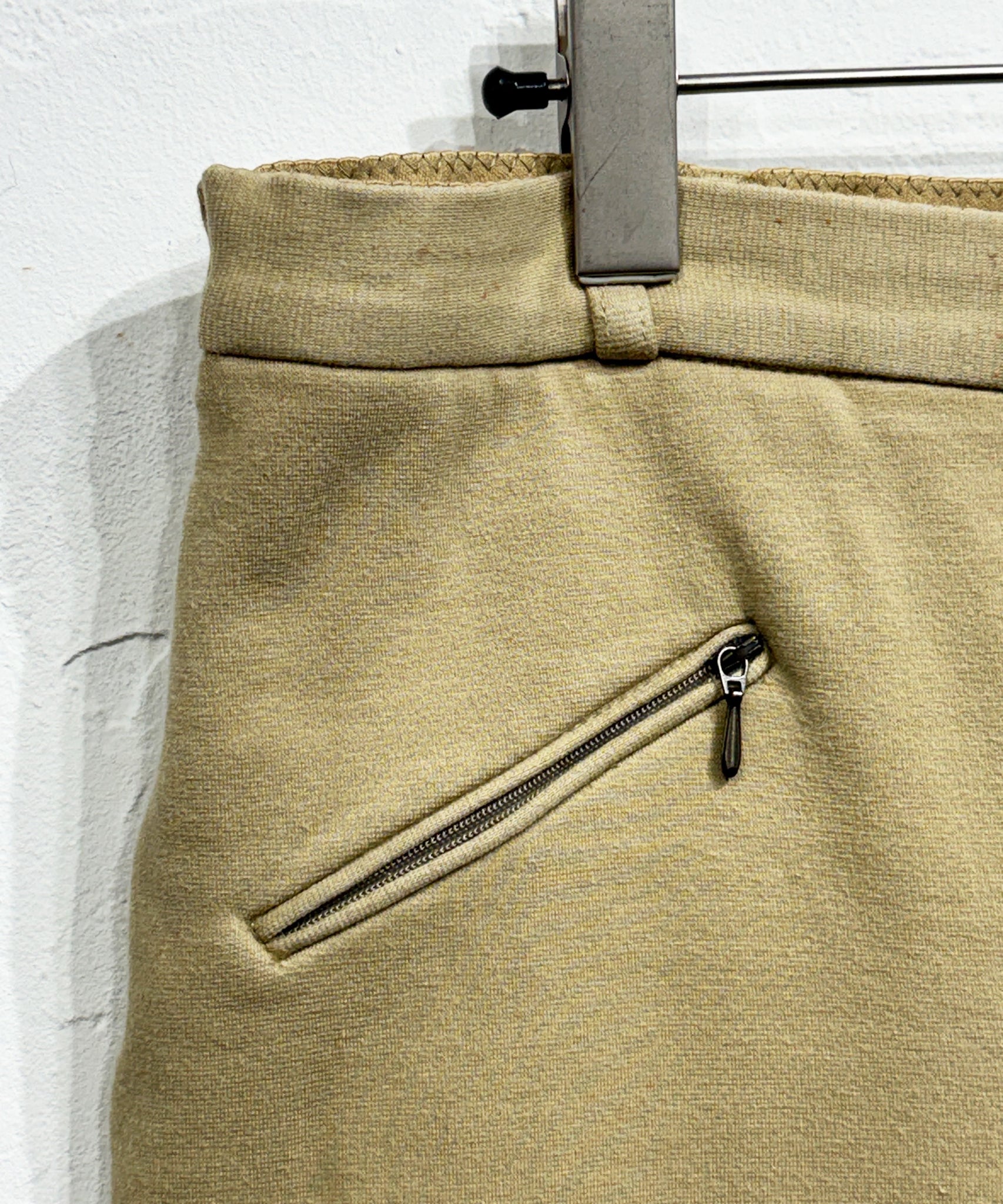 VINTAGE - BELSTAR JODHPURS ONLINE STORE PAGE | ヴィンテージ ベルスター ジョッパーズ オンラインストアページ
1回のご注文が税込10,000円以上のお買い物は送料無料
中目黒セレクトショップ 商品画像