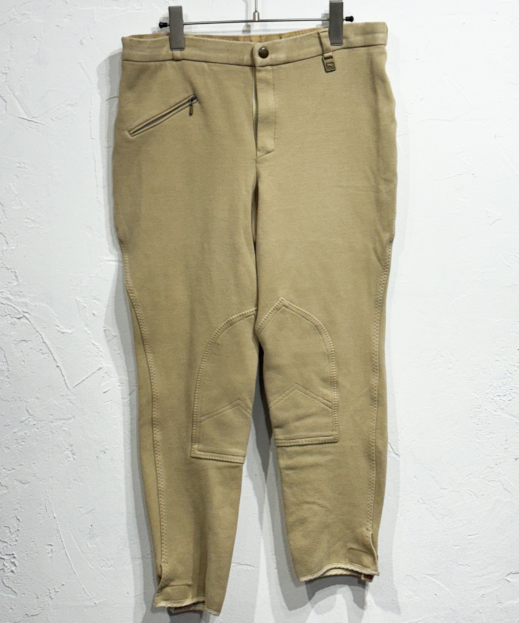VINTAGE - BELSTAR JODHPURS ONLINE STORE PAGE | ヴィンテージ ベルスター ジョッパーズ オンラインストアページ
1回のご注文が税込10,000円以上のお買い物は送料無料
中目黒セレクトショップ 商品画像