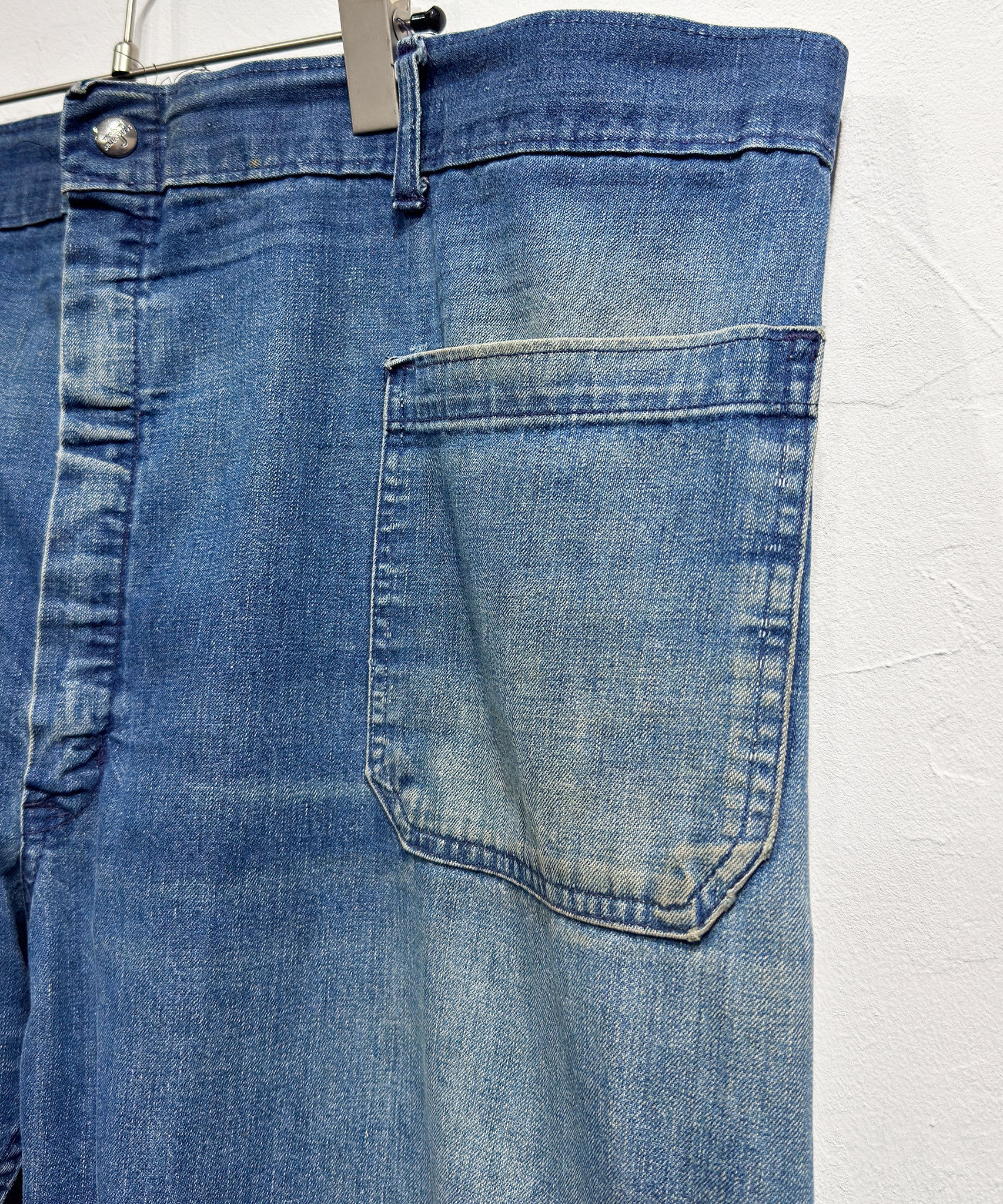 VINTAGE - SEAFARER PANTS ONLINE STORE PAGE | ヴィンテージ シーファーラー パンツ オンラインストアページ
1回のご注文が税込10,000円以上のお買い物は送料無料
中目黒セレクトショップ 商品画像