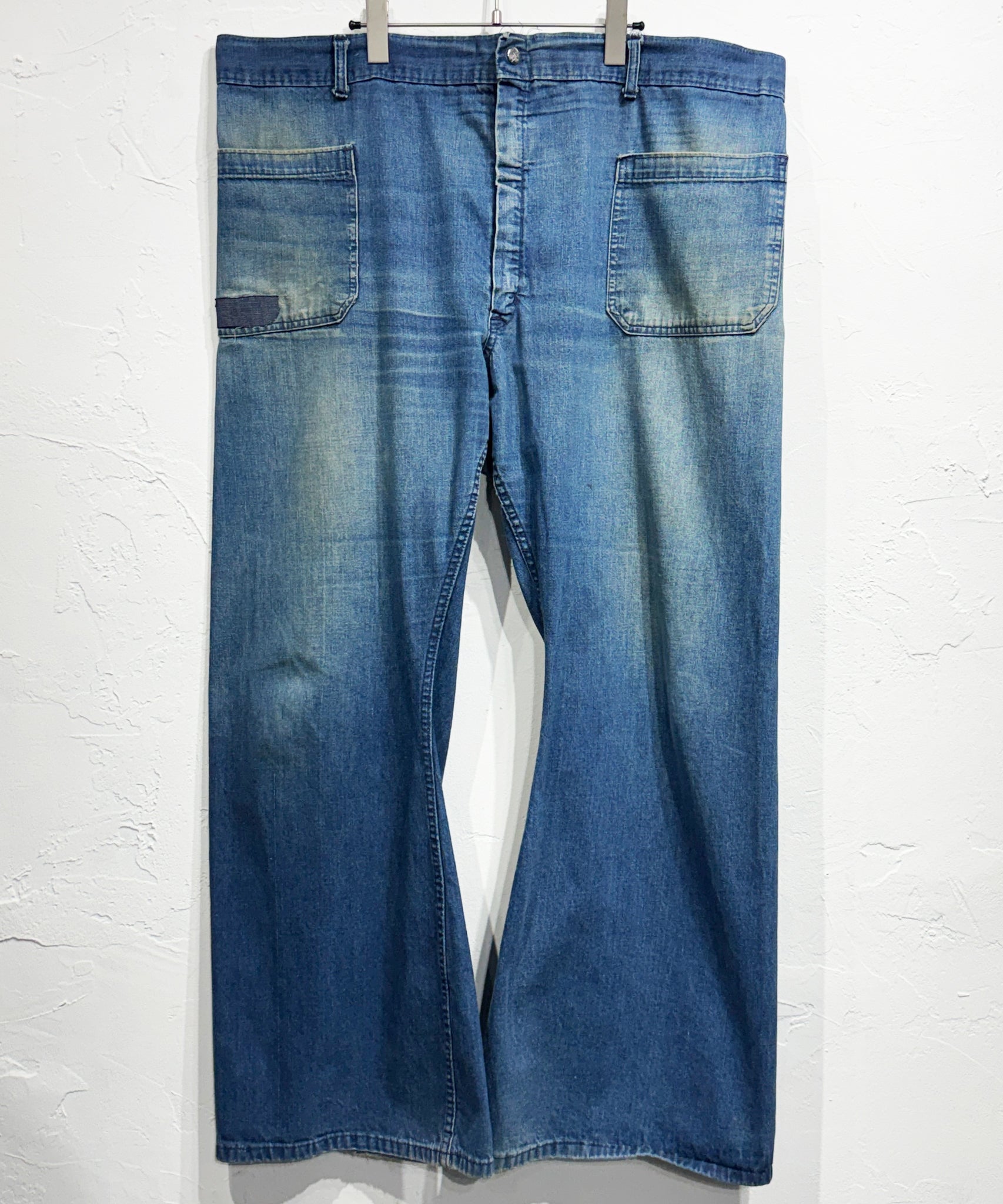 VINTAGE - SEAFARER PANTS ONLINE STORE PAGE | ヴィンテージ シーファーラー パンツ オンラインストアページ
1回のご注文が税込10,000円以上のお買い物は送料無料
中目黒セレクトショップ 商品画像