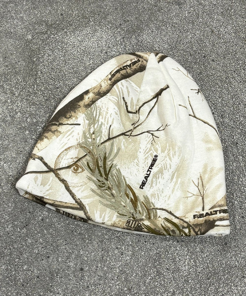 8" licensed camo beanie - WHITE EYE5 商品画像 - DB&BAR