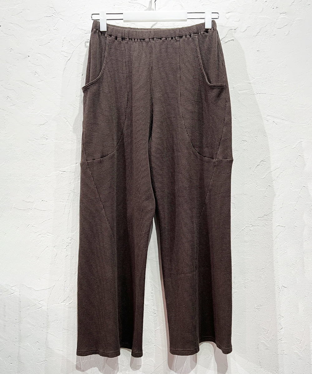 ANDER WAFFLE CURVY PANTS - SMOKE BROWN