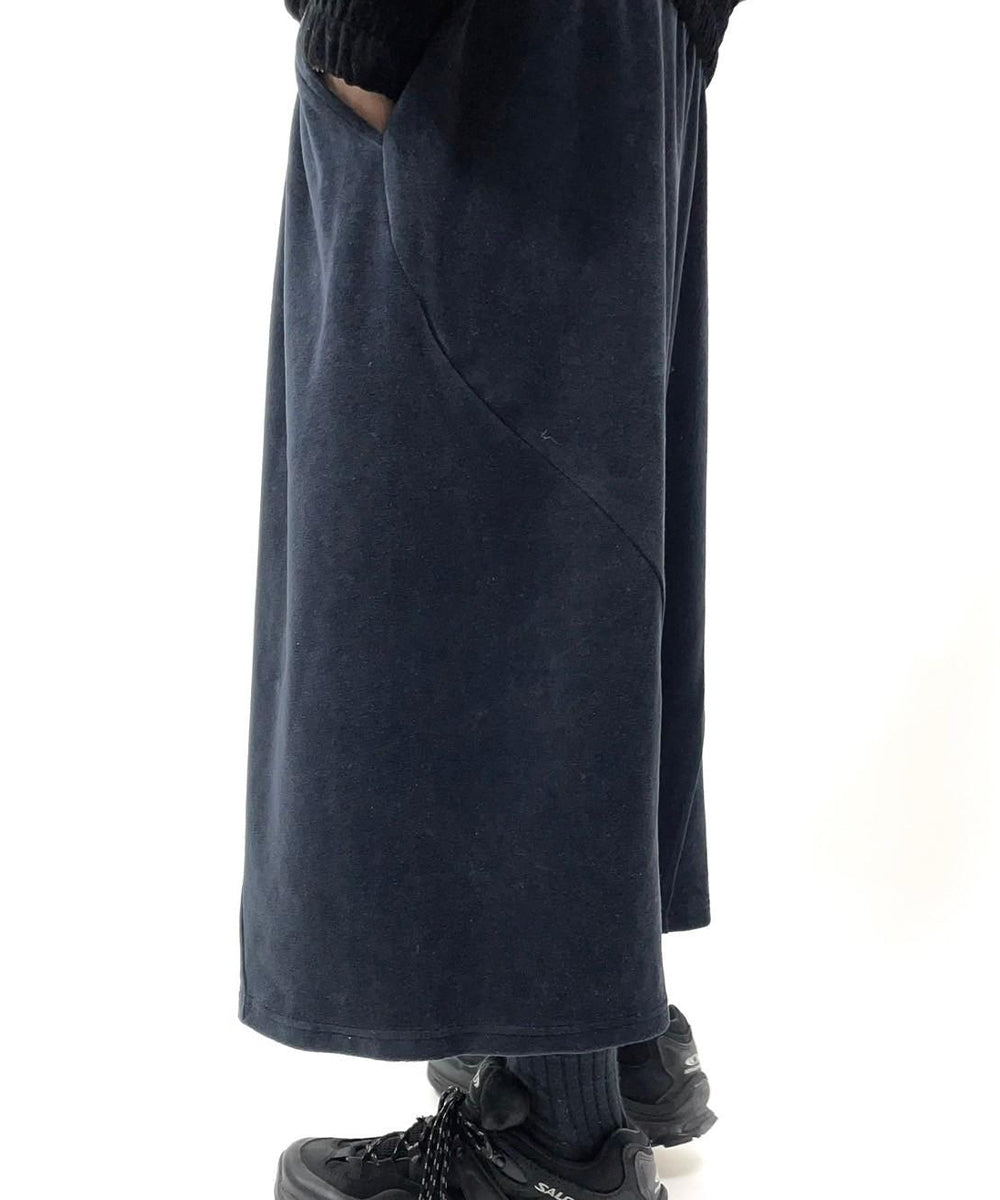 ANDER VELOUR BACK CURVY CROPPED PANTS - DK BROWN