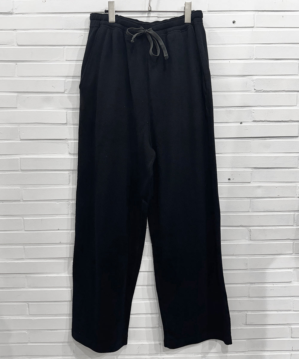 ANDER - MERINO SLEEPY PANTS / BLACK  ONLINE STORE PAGE | アンダー - メリノ スリーピー パンツ / ブラック オンライン ストア ページ
1回のご注文が税込10,000円以上のお買い物は送料無料
中目黒セレクトショップ. 商品画像