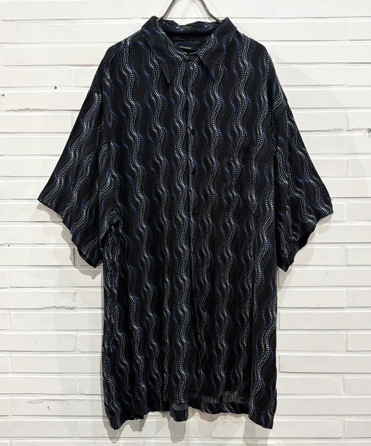 VINTAGE - WAVE PATTERN LUXE RAYON SHIRT