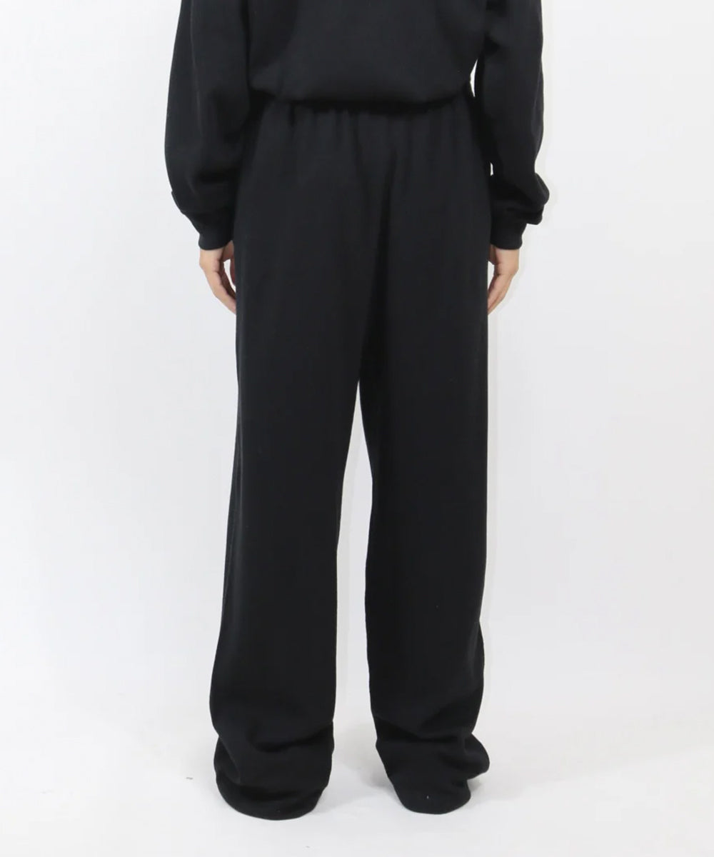 ANDER - MERINO SLEEPY PANTS / BLACK  ONLINE STORE PAGE | アンダー - メリノ スリーピー パンツ / ブラック オンライン ストア ページ
1回のご注文が税込10,000円以上のお買い物は送料無料
中目黒セレクトショップ. 商品画像