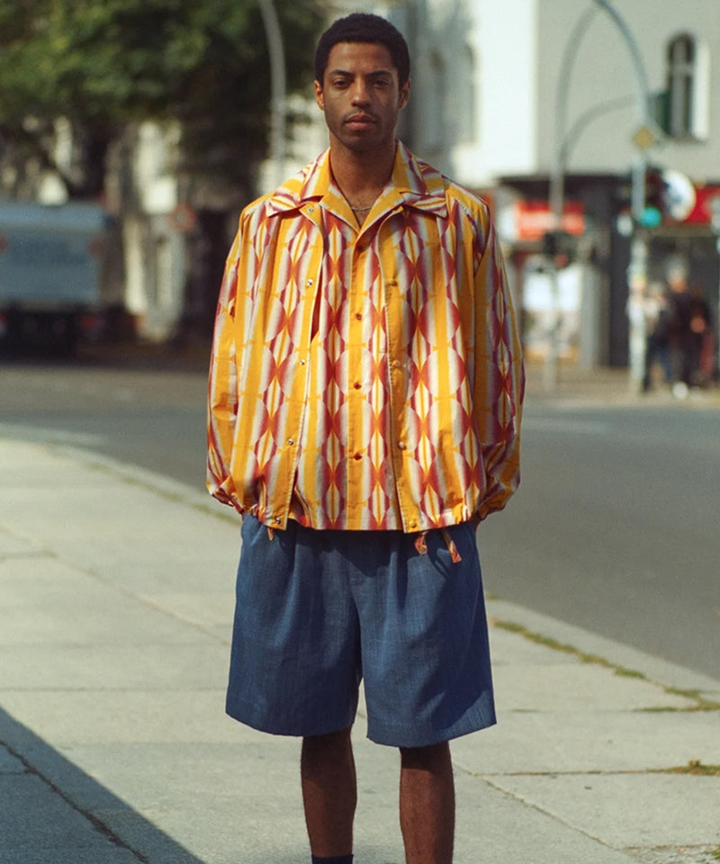 CURRENTAGE - MELANGE PLEAT SHORTS / BLUE | DB&BAR OFFICIAL ONLINE STORE | カレンテージ メランジ プリーツ ショーツ ブルー オンライン ストア ページ
1回のご注文が税込10,000円以上のお買い物は送料無料
中目黒セレクトショップ 商品画像