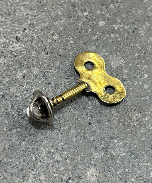 FRAG -「ゼンマイ」pin