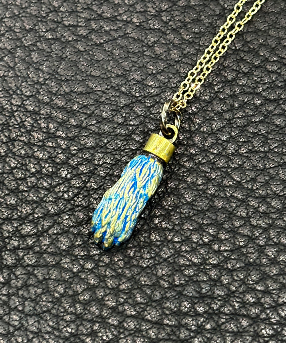 FRAG - 「ラビットフット」necklace BLUE