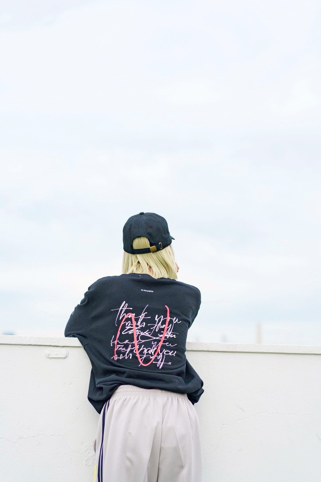 +music  Apparel “Future Nature” - Thank you message long sleeve T-shirt / White ONLINE STORE PAGE | プラスミュージック アパレル “フューチャー ネイチャー” - サンキュー メッセージ ロング スリーブ ティーシャツ / ホワイト オンライン ストア ページ 商品画像