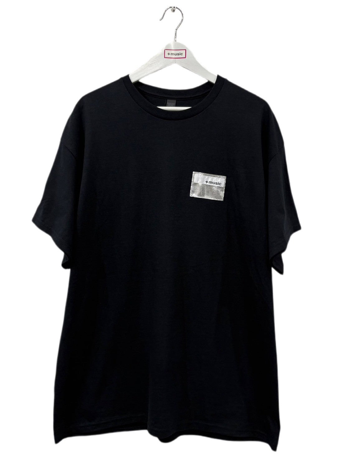 +music  Apparel “Future Nature” - Silver patch logo standard T-shirt / Black  ONLINE STORE PAGE | プラスミュージック アパレル “フューチャー ネイチャー” - シルバー パッチ ロゴ スタンダード ティーシャツ / ブラック オンライン ストア ページ 商品画像
