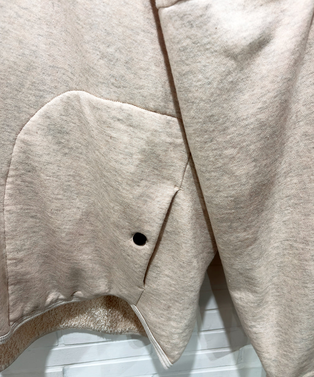O PROJECT - WIDE FIT HOODED SWEAT / OATMEAL