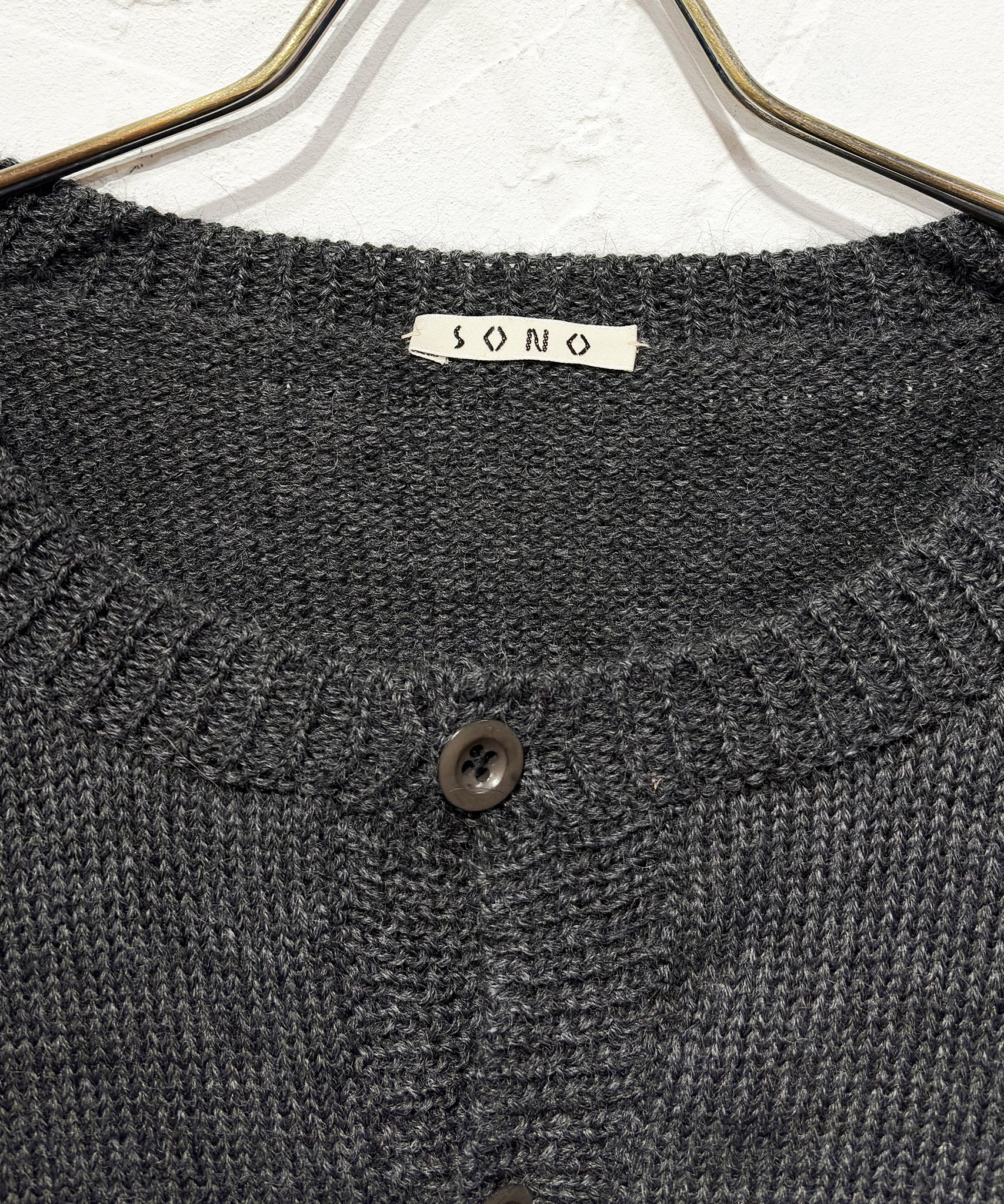 SONO - CASPA cardigan / CHARCOAL