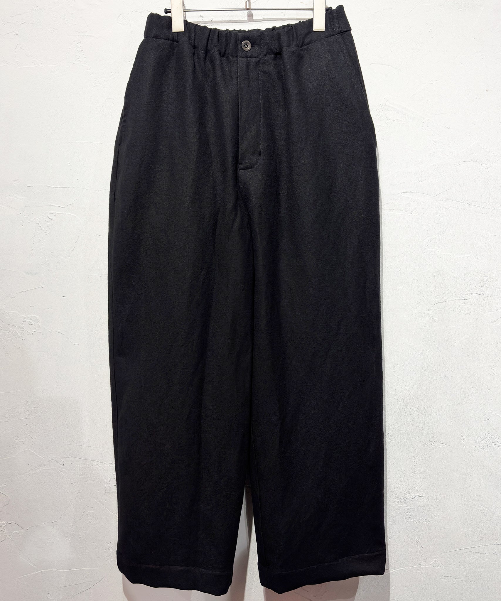 SONO - TATUM trousers / BLACK