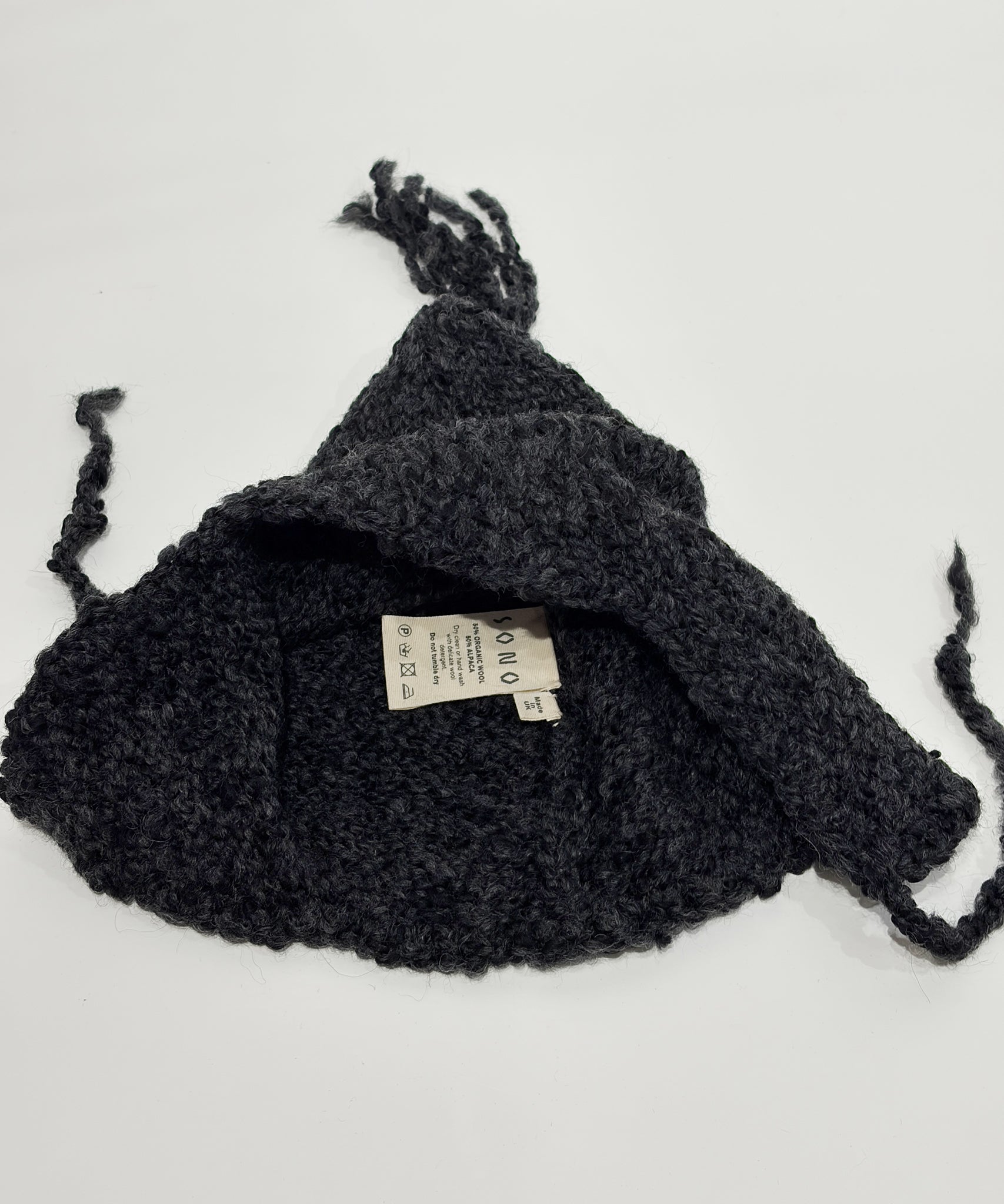 SONO - HANNA hat / CHARCOAL