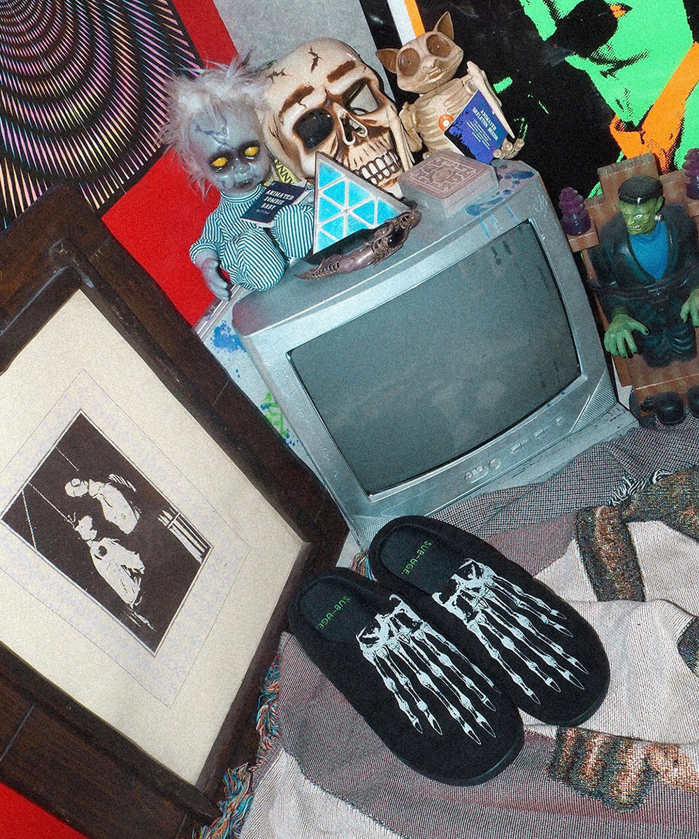 SUBU × SUB-AGE. / ALIEN SANDALS