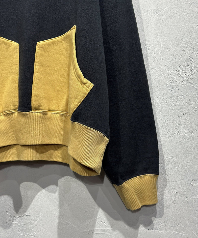 ANDER - AFTER HOODED SWEAT / OFF BLACK×AGING GOLD 商品画像 - DB&BAR