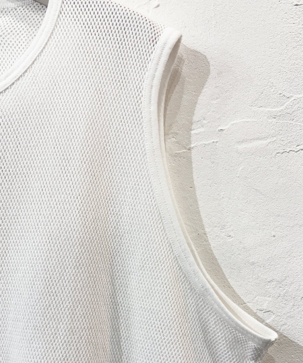 ANDER - MESH SLEEVELESS OFF WHITE - DB&BAR