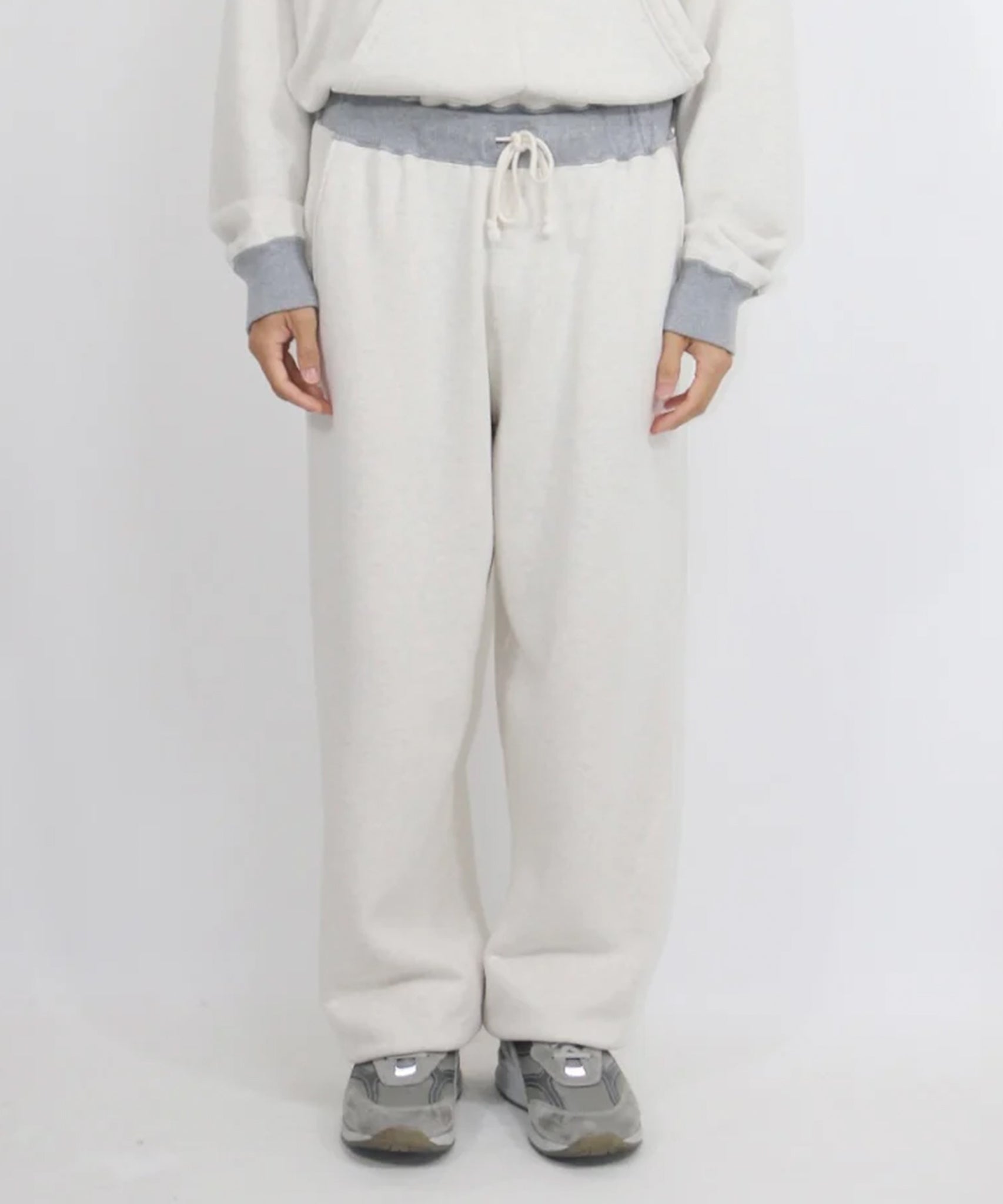 ANDER - SIDE SEAMLESS SWEAT PANTS / OATMEAL×HEATHER 商品画像 - DB&BAR