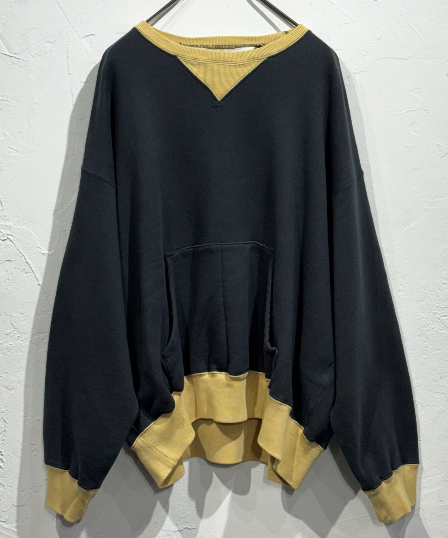ANDER - WV SWEAT / OFF BLACK×AGING GOLD - DB&BAR
